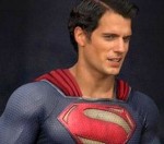 superman-man-of-steel-close-ups-of-new-outfit